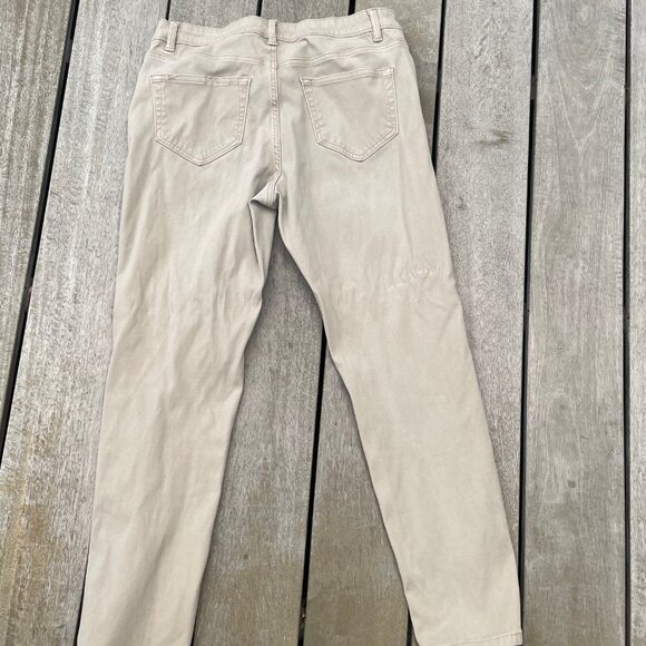 Jach's Girlfriend New York Women's Jeans - Size 6, Color - Tan - Picture 4 of 4